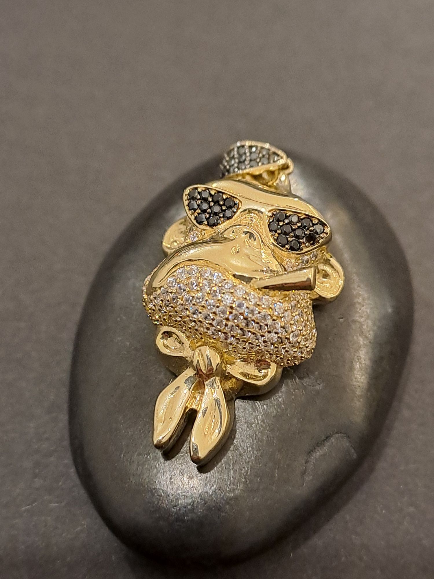 Złota zawieszka Małpka Paryska 585 Nowa 4x2 cm