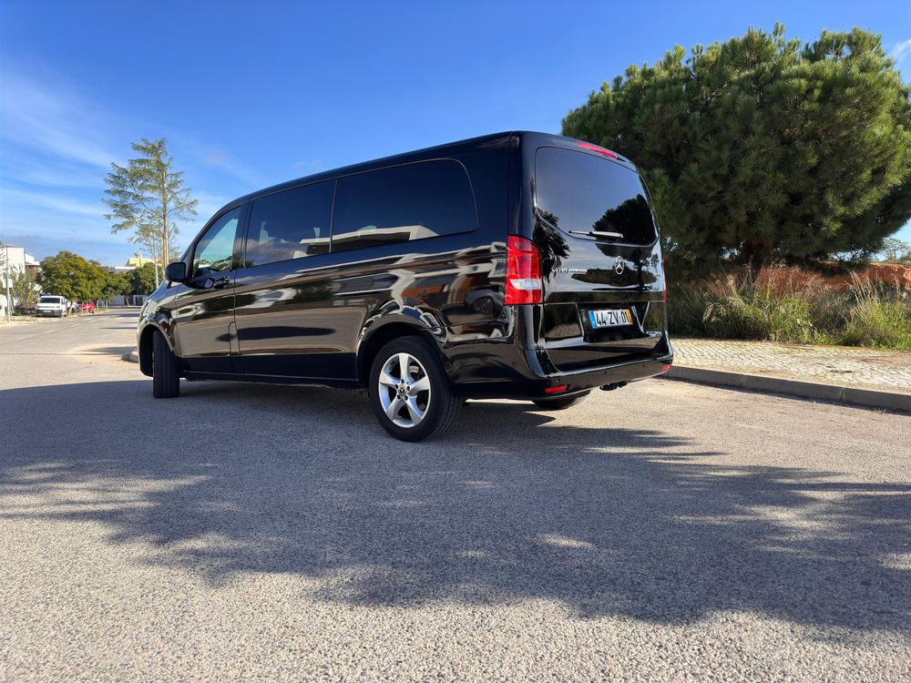 Vito Tourer 116  de 9 lugares (versão longa)