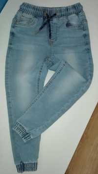 Spodnie dżinsowe Reserved rozm. 110
