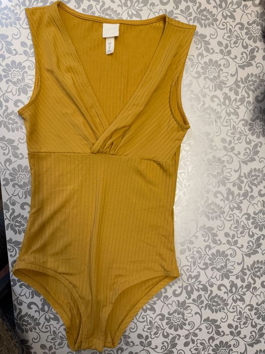 body damskie H&M  xs