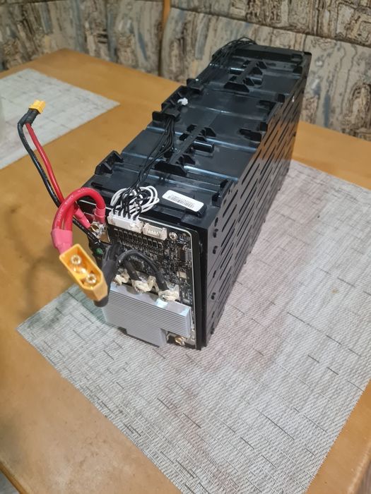 Аккумулятор от зарядной станции Li-ion-NCM (не LiFePo4) 10S 36V 50А