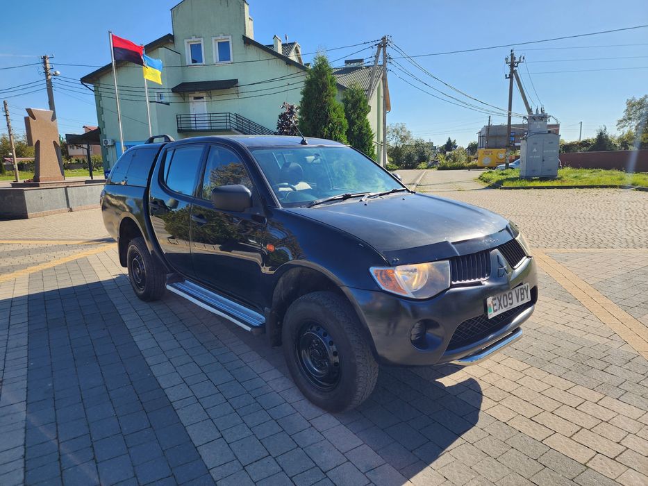 Mitsubishi L200 2009 рік в Україні!