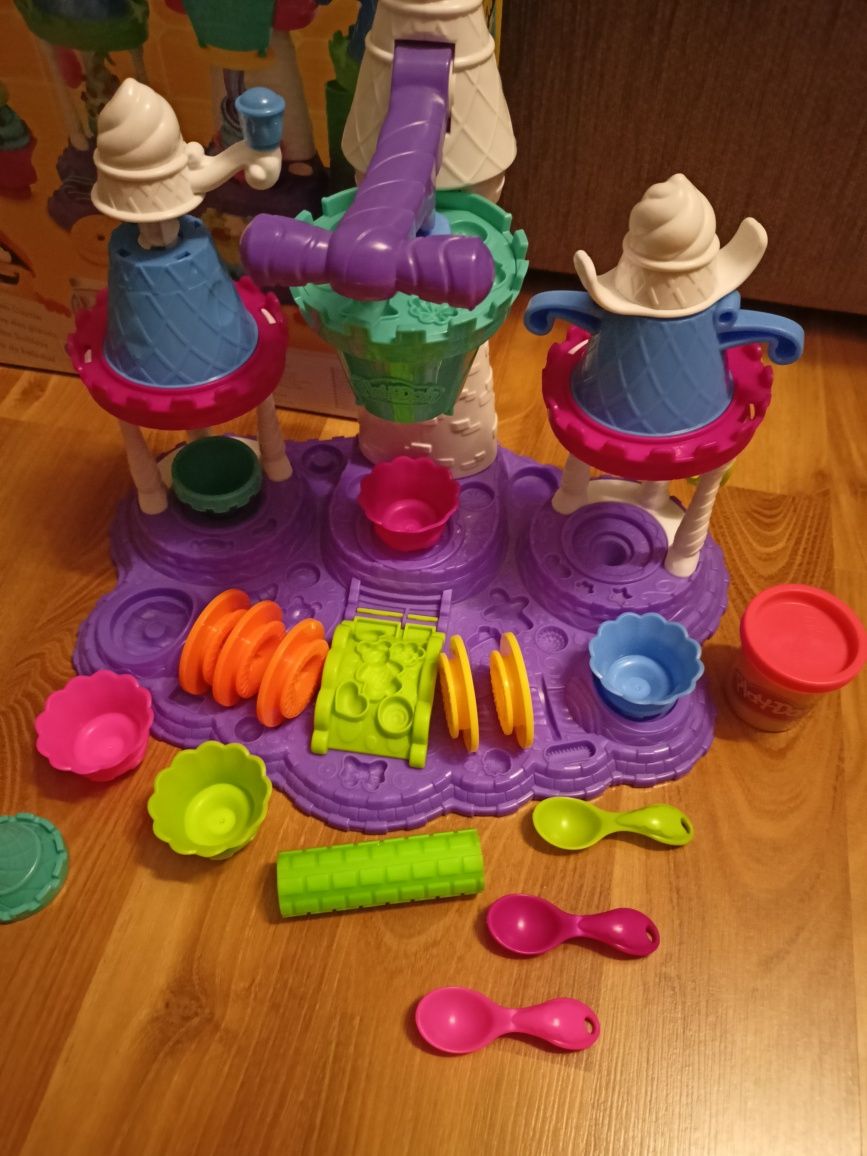 Play Doh Lodowy Zamek