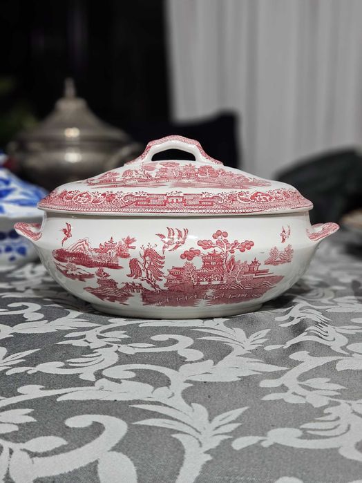 Terrina da marca Sacavém