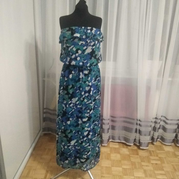 Sukienka Hiszpanka w rozmiarze 38