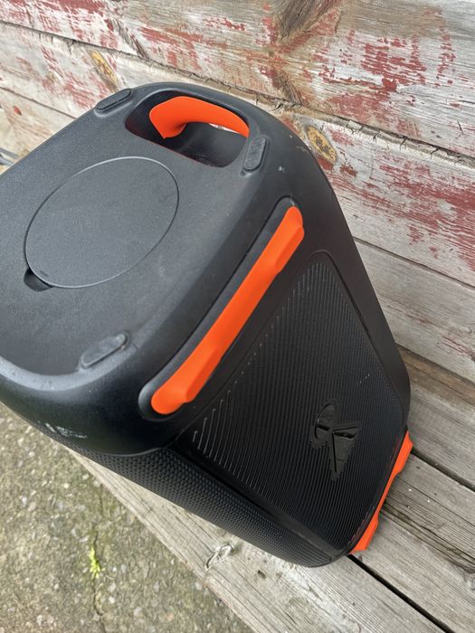 JBL Partybox 110 акустична колонка