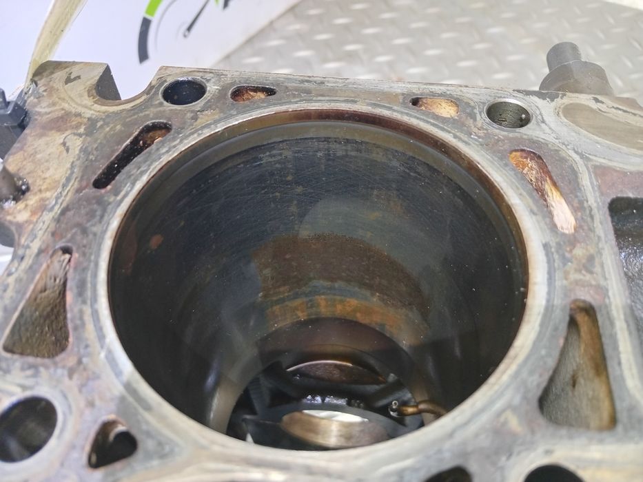 Блок цилиндров VOLKSWAGEN  PASSAT B7 B8 USA 07K103011F