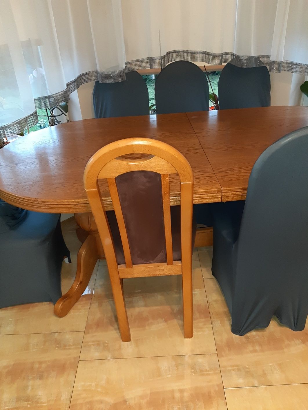Stół dębowy  +8 krzeseł