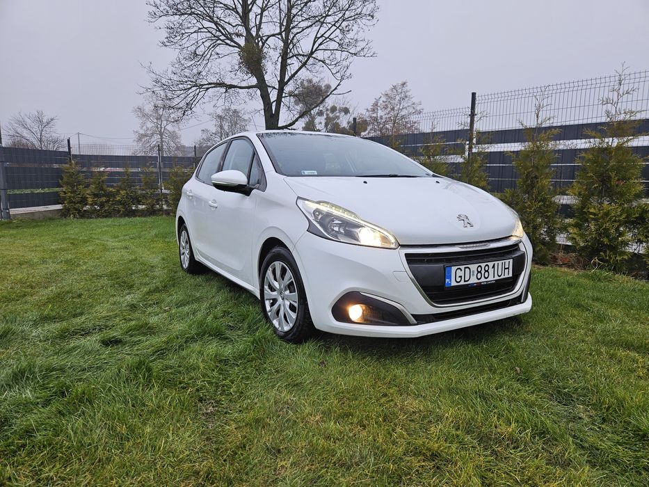 Peugeot 208 Lift 2017 rok 1.6 HDI z przebiegiem 120 tys. Km