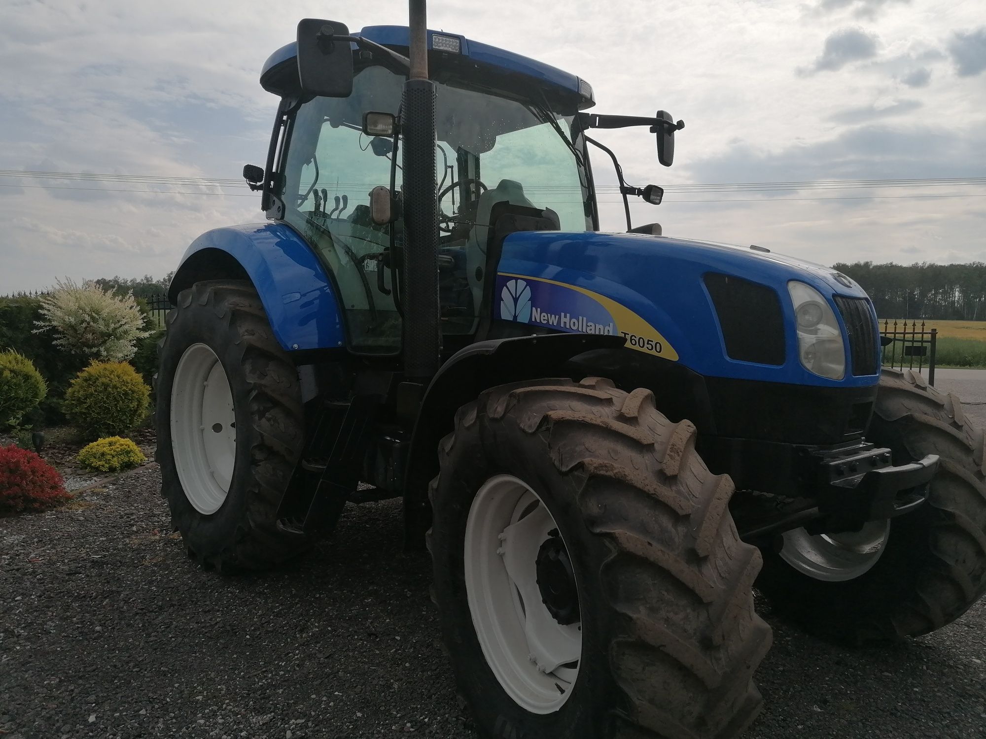 New holland t6050