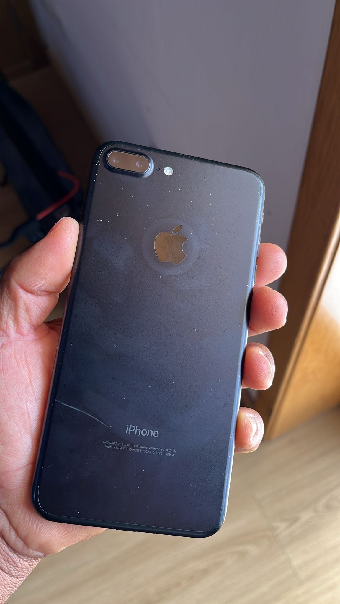 iPhone 7plus 128gb