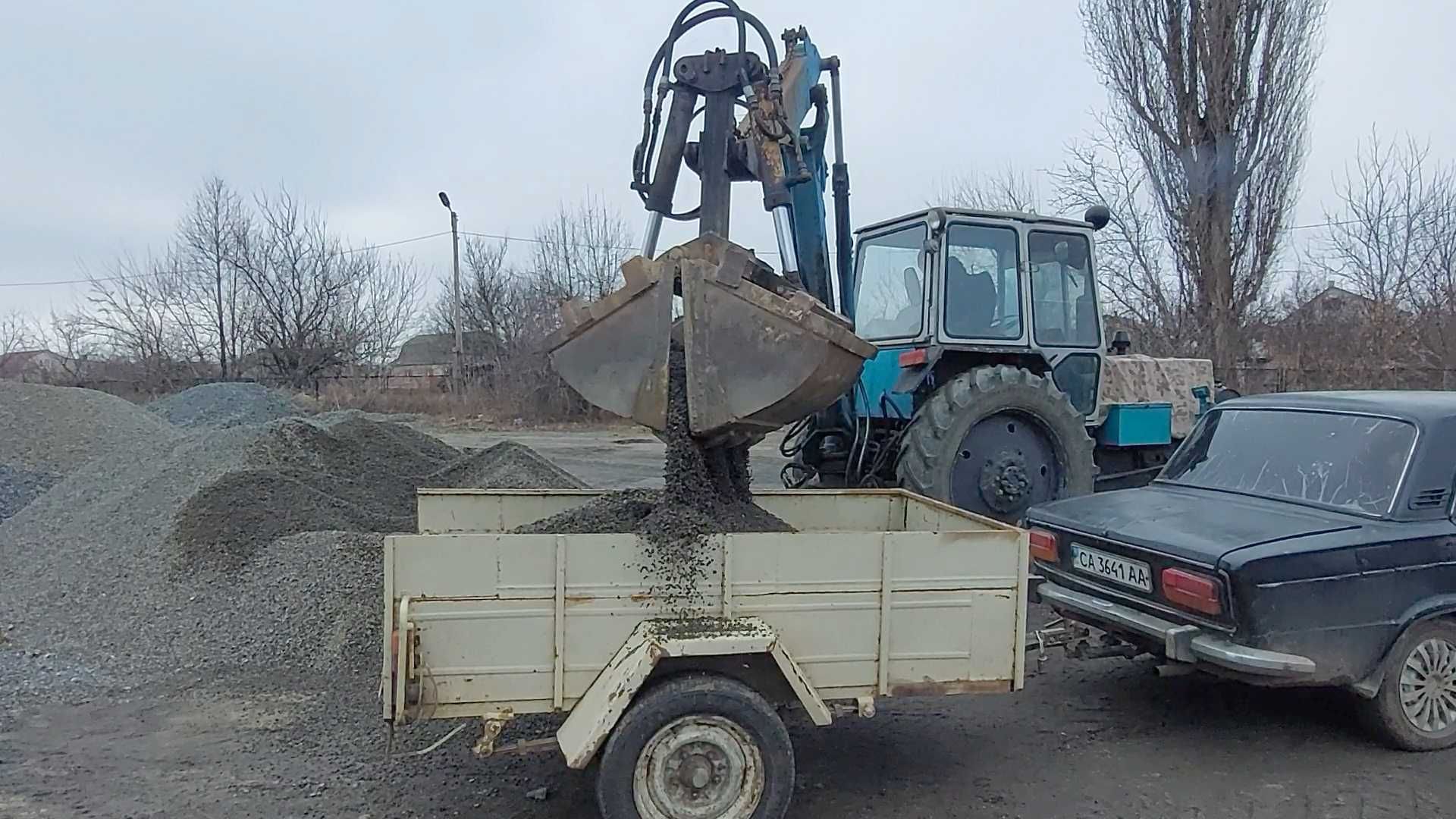 ПІСОК , ЩЕБІНЬ , ВІДСІВ в мішках по 30 кг . Самовивоз і доставка