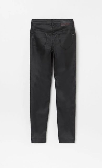 Woskowane spodnie Reserved r 158