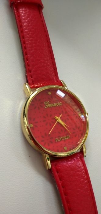 Женские наручные часы Geneva platinum