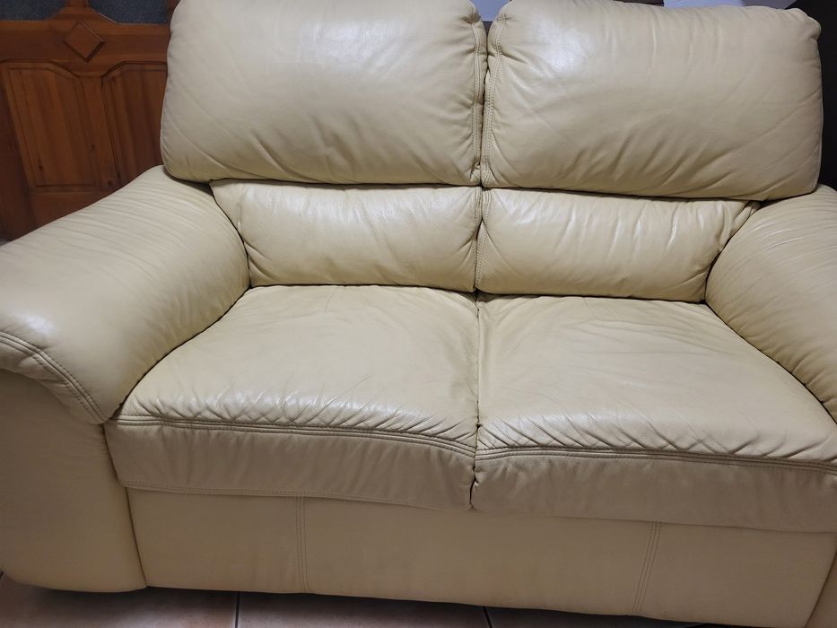 Sofa  dwuosobowa skórzana