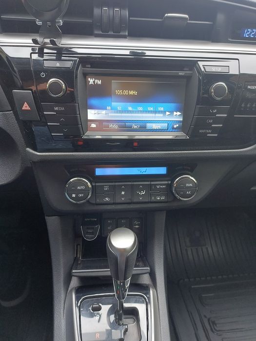 Тойота корола 1.6 автомат