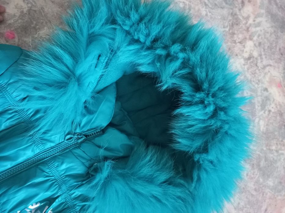 Куртка зимова у відмінному стані