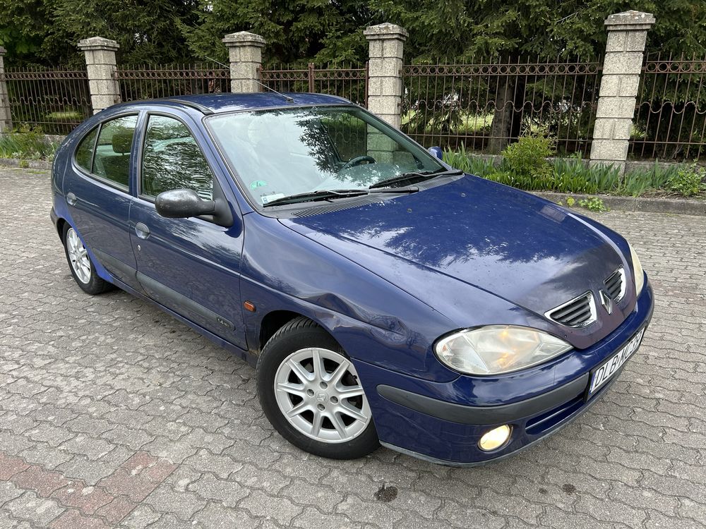 Renault Megane 1.4 benzyna 96KM Klimatyzacja ZAREJESTROWANA