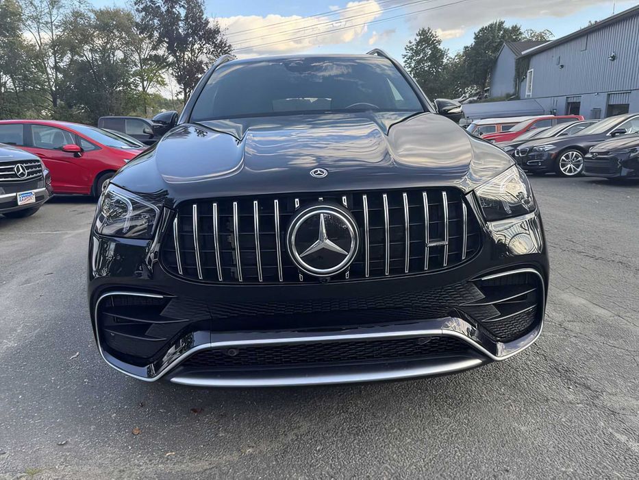 Mercedes-Benz GLE      2021