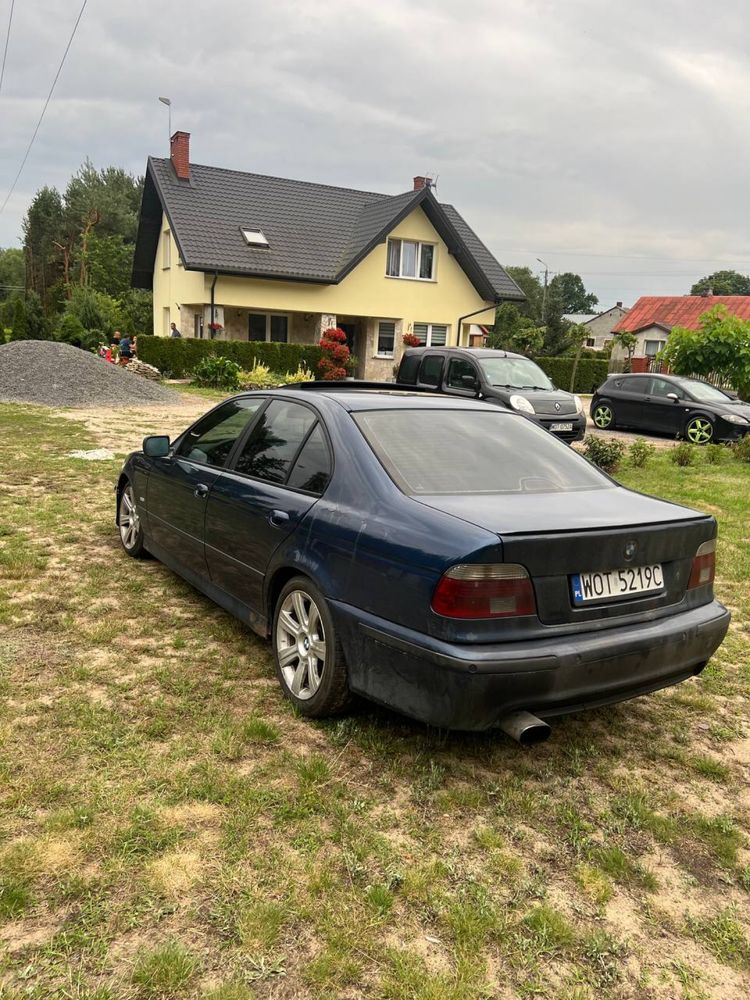 Bmw E39 sedan 530D 3.0D 184km sprzedam/zamienie