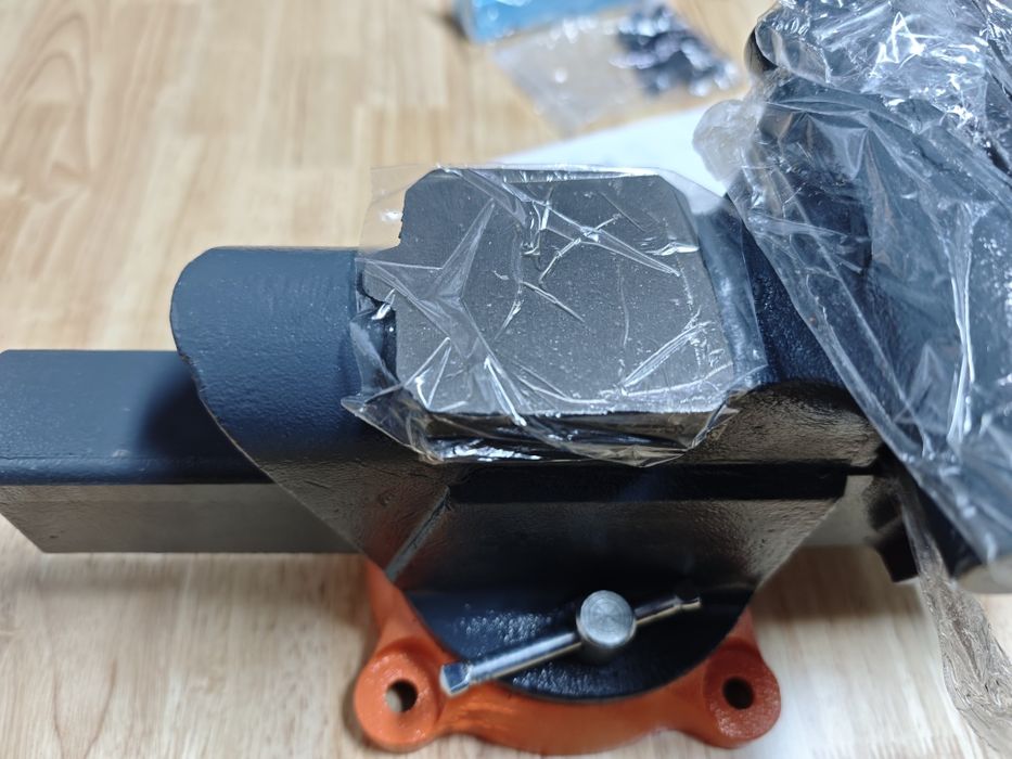 Torno de bancada Vevor 6 polegadas (Novo na caixa)