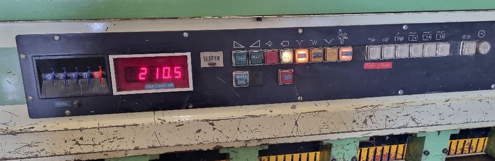 Gilotyna do cięcia blachy hydrauliczn 4mm 3m nozyce gilotynowe