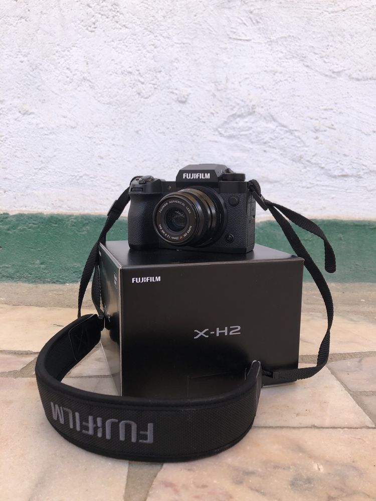 Fujifilm X-H2 / Em excelente estado (Só corpo)