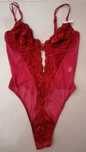 Body TRIUMPH roz. 75B