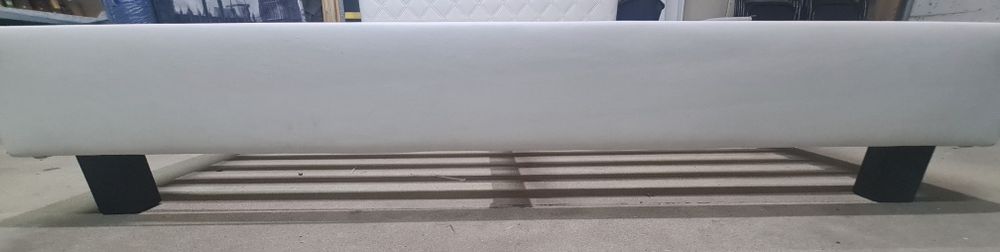Łóżko marki Bedlux