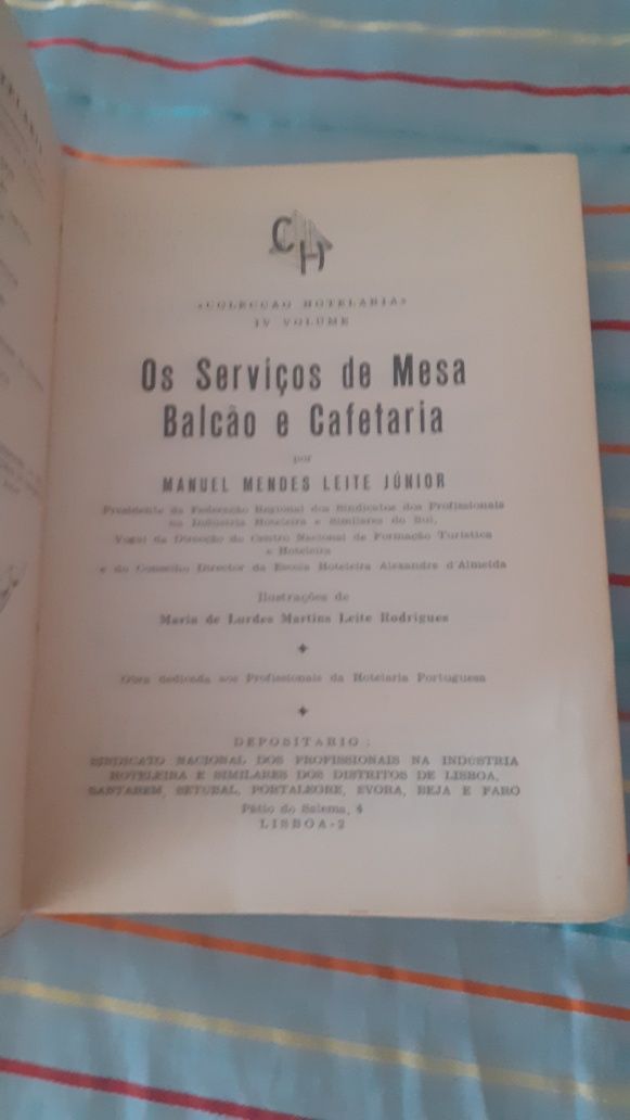 Serviços Mesa Balcão Cafetaria hotelaria 1969 manuel mendes leite raro