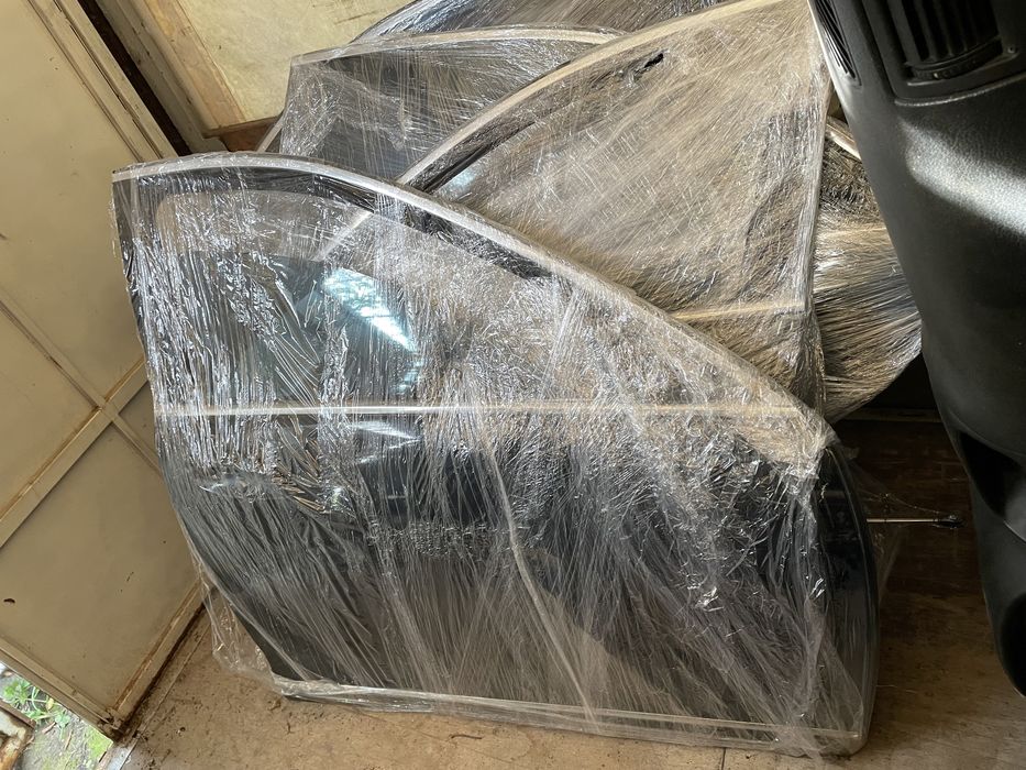 Двері перед зад Мерседес S W221 Ml W164 Mercedes Авторозбірка м.Галич