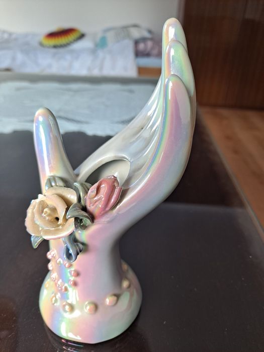 Stojak/ ręka na biżuterię pierścionki