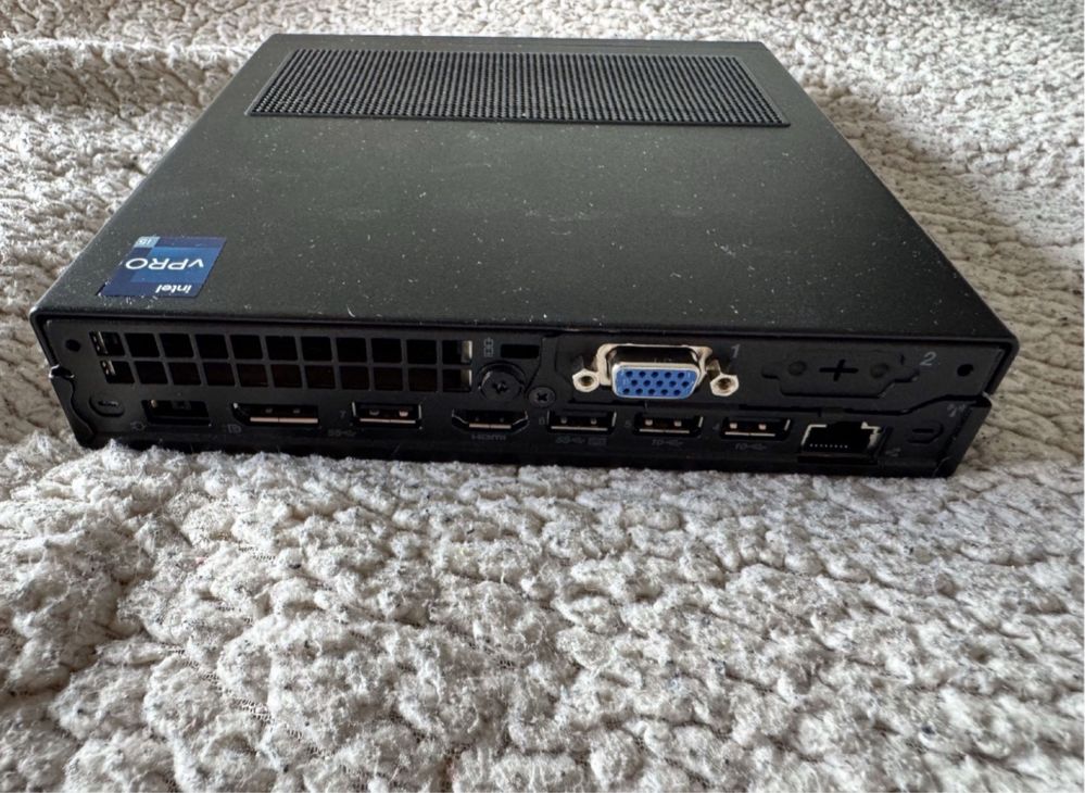 Lenovo ThinkCentre m90q, 15 Gen3-12500 mini pc