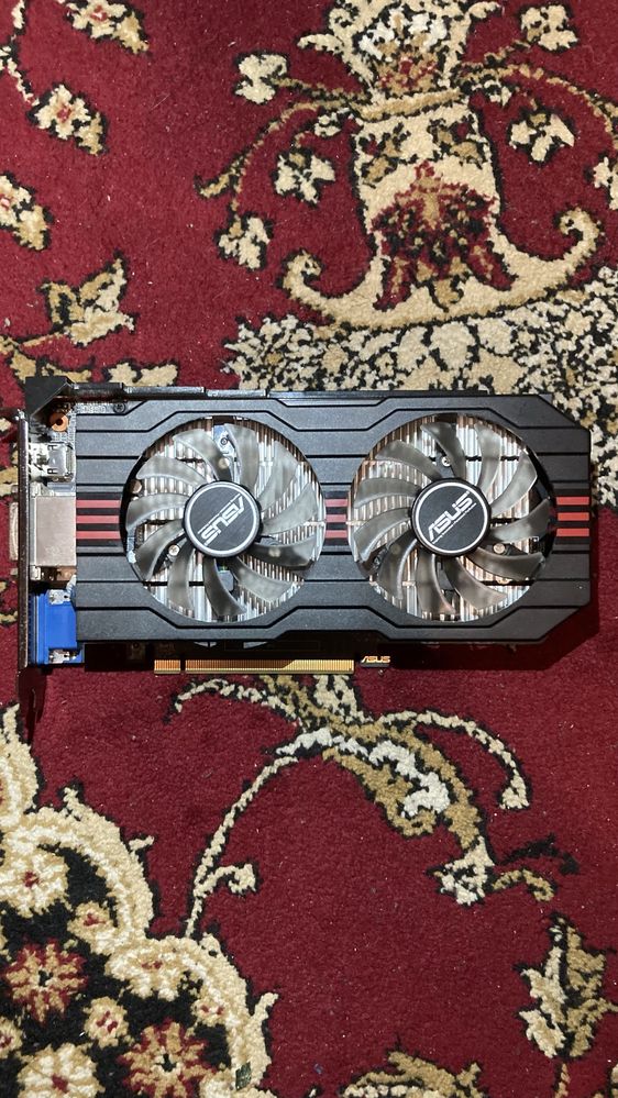 Відеокарта Asus GTX 650 ti 1gb