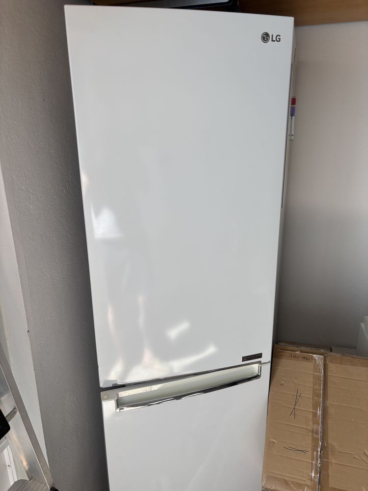 Frigorifico Combinado LG 374L