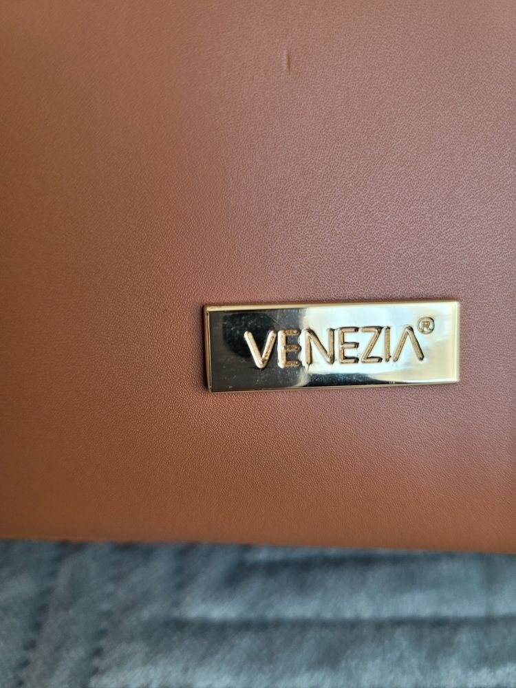 Skórzana torebka z Venezia