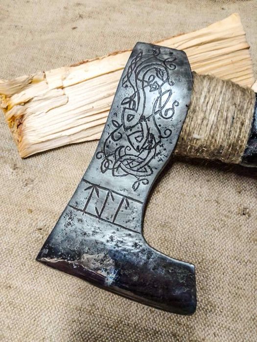 Топор ручная работа скандинавский