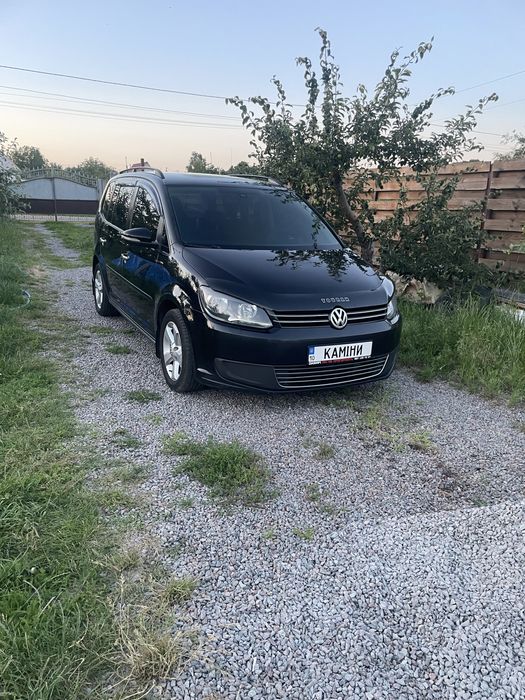 Продам тауран 1.6 ТДІ 12рік АКПП