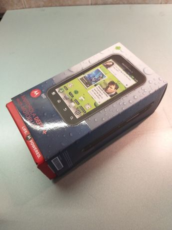 Коробка упаковка від Motorola DEFY +