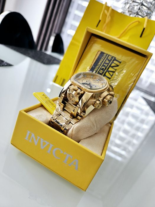 Zegarek Invicta Bolt Zeus 25210