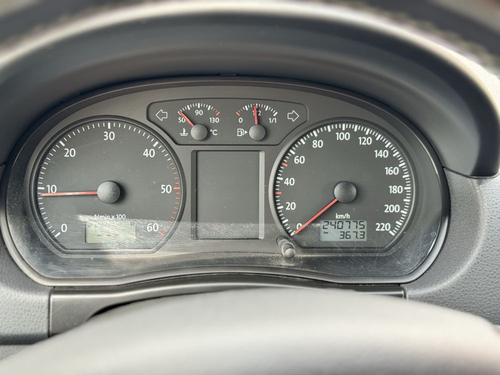 VW Polo 9N 2008 1.4 TDI, tempomat, klima