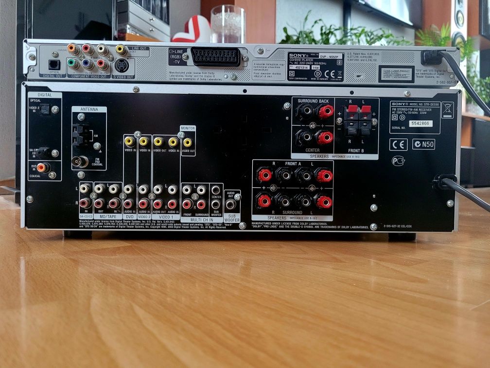 Amplituner Sony STR-DE598 + CD/DVD Sony DVP-NS52P