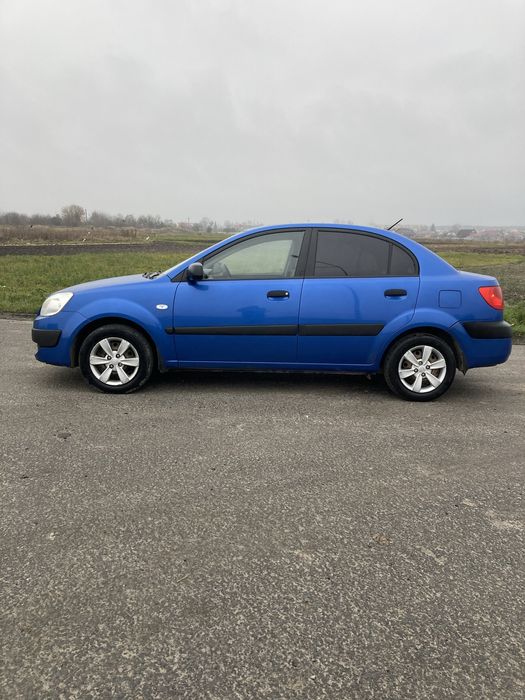 Кіа ріо 2008 рік