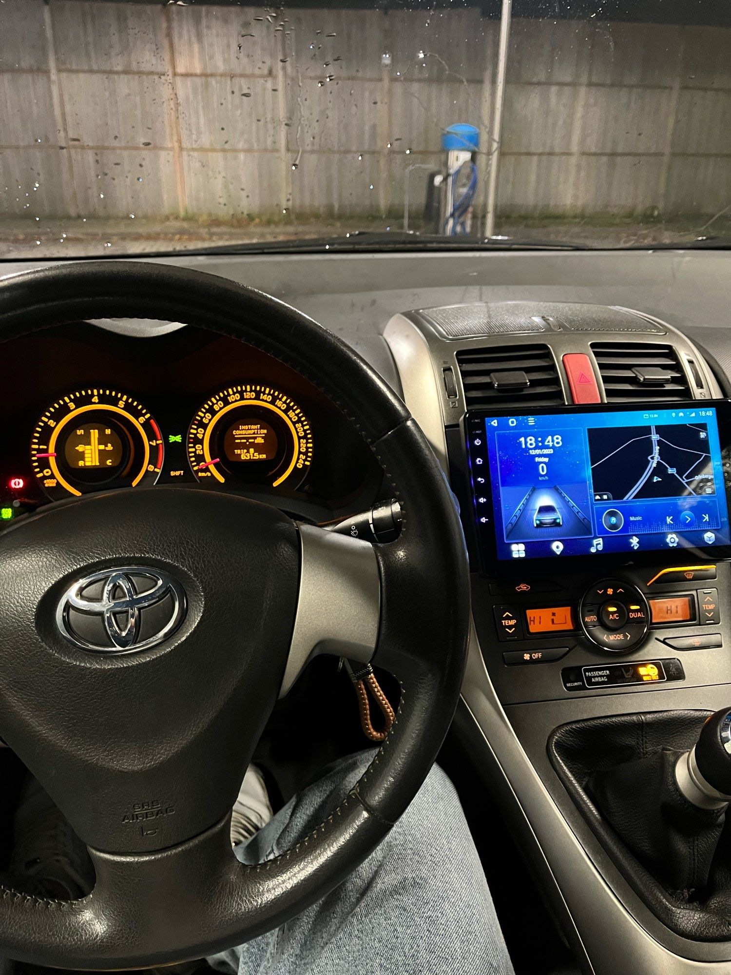 Автомагнитола Toyota Auris 2004-2013 android, под камеру заднего вида