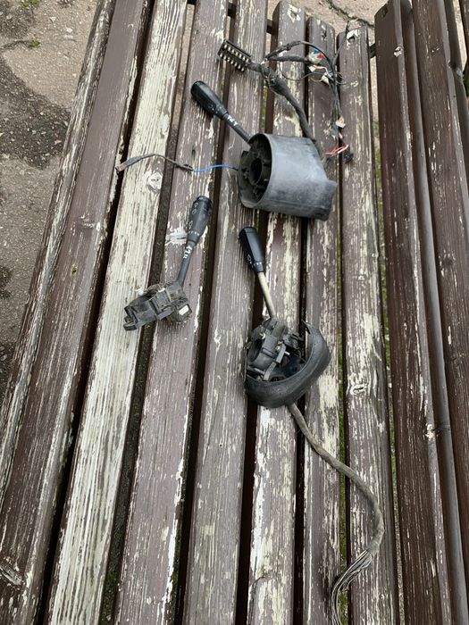 Продам подрулевой переключатель мерседес 124; 190 W-201