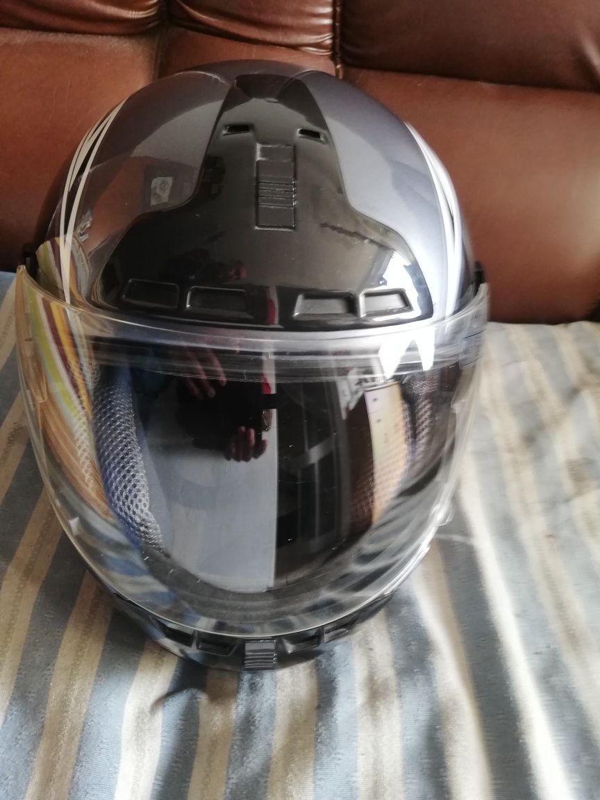 Capacete B-Square