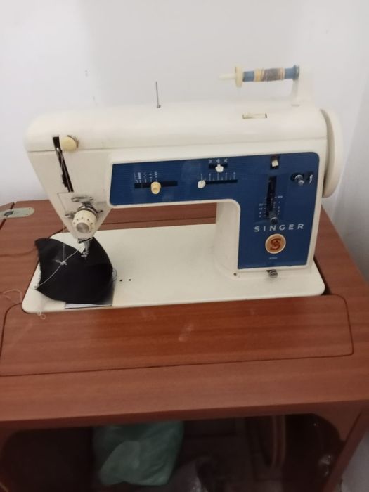 Maquina de Costura SINGER