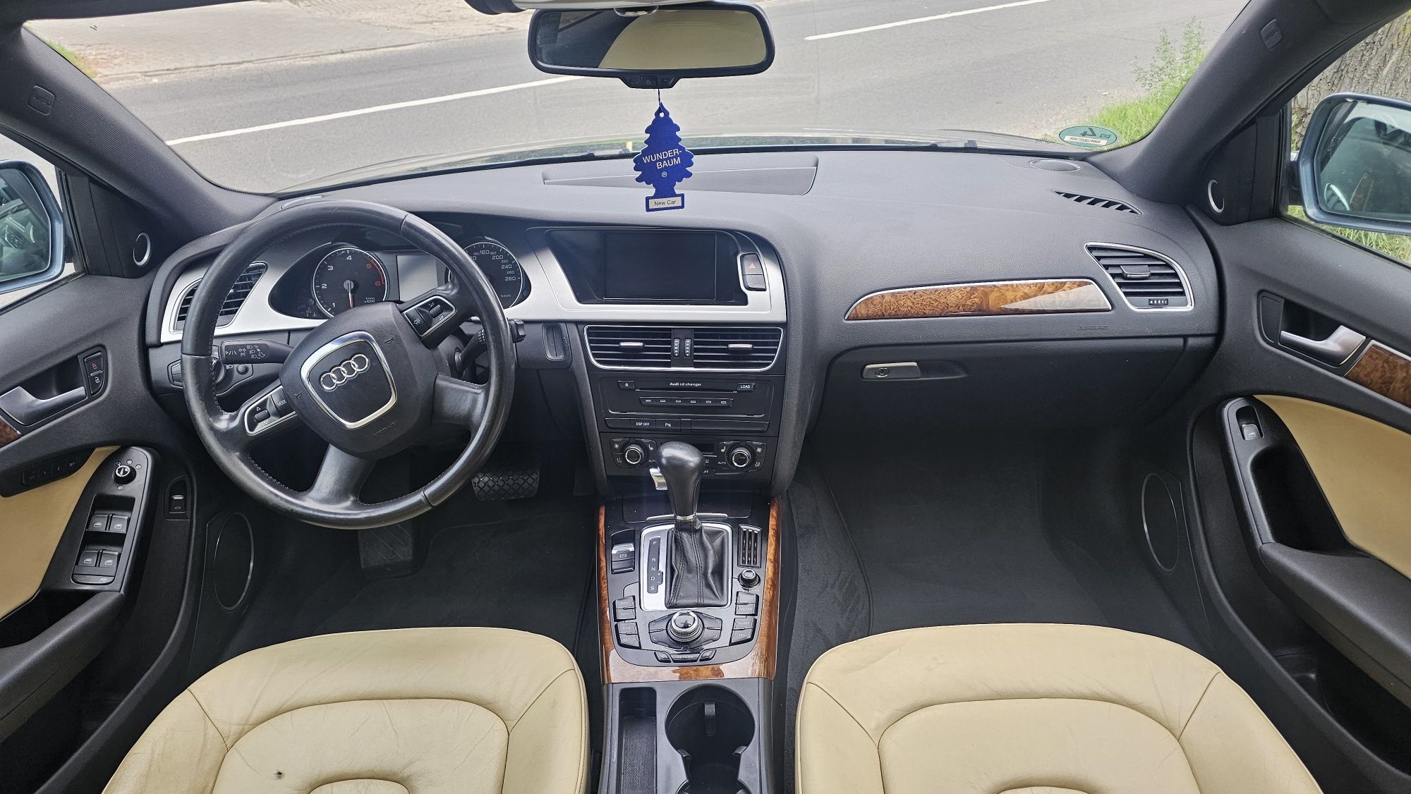 Audi A4 B8 2.0 TDI kombi hak automat skóry  webasto
