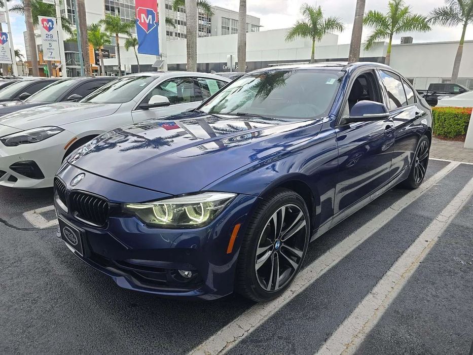 BMW Seria 3 BMW Seria 3 330i GPF Luxury Line sport