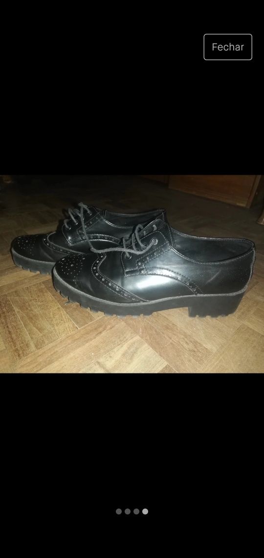 Sapatos estilo Oxford